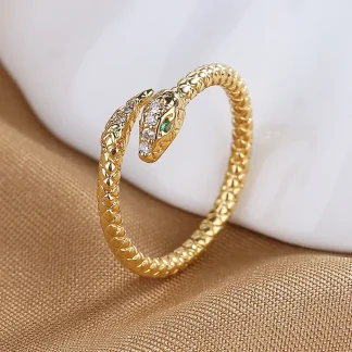 Elegant Luxury Ring with Snake Decor