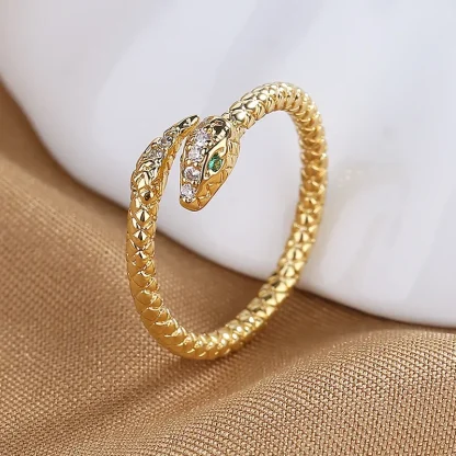 Elegant Luxury Ring with Snake Decor