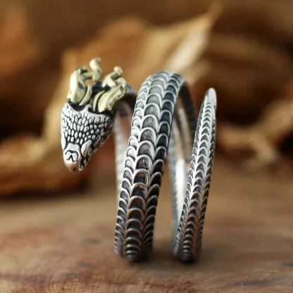 Men's Ring with Horned Snake Decor - Image 2
