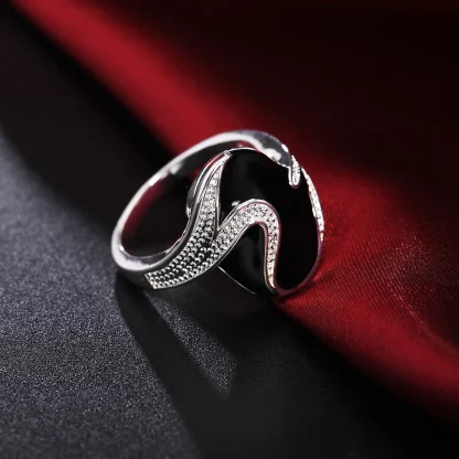 Signet Ring with Wavy Black Design - Image 2