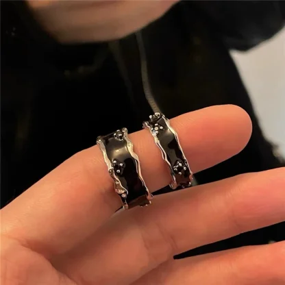 Gothic Style Ring with Heart Shape Design - Image 5