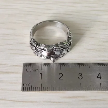 Half Face Venus Sculpture Inspired Ring - Image 6