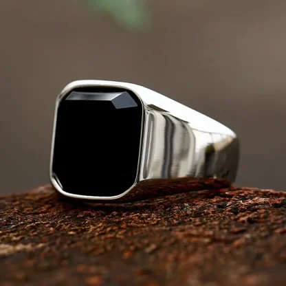 Black Gemstone-like Ring with Square Shape - Image 2
