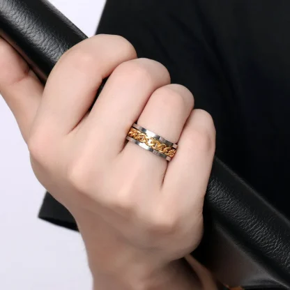 Rotatable Ring with Chain Design - Image 2