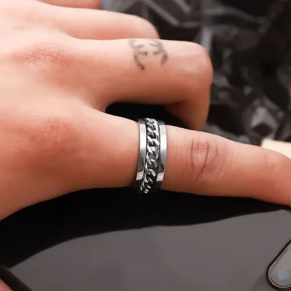 Rotatable Ring with Chain Design - Image 7